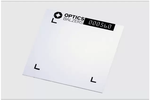 Correlative Microscopy Coverslip, ITO coated, with high precision fiducials